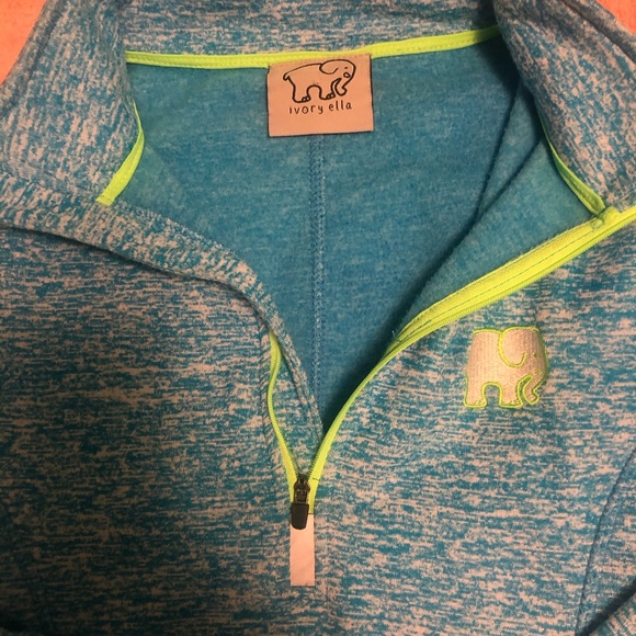 Ivory Ella quarter zip-up hodie - Picture 2 of 6